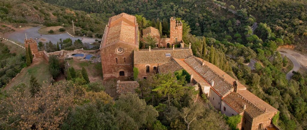 Castillo-Monasterio d'Escornalbou (vistas y visita cultural)